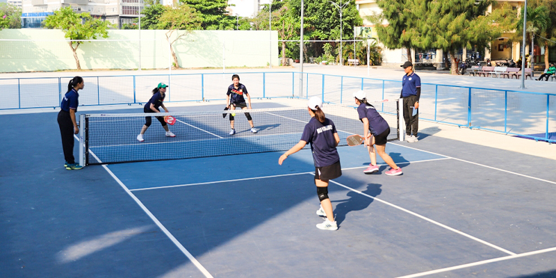 Phụ kiện sân Pickleball: Những yếu tố cần thiết cho trận đấu hoàn hảo